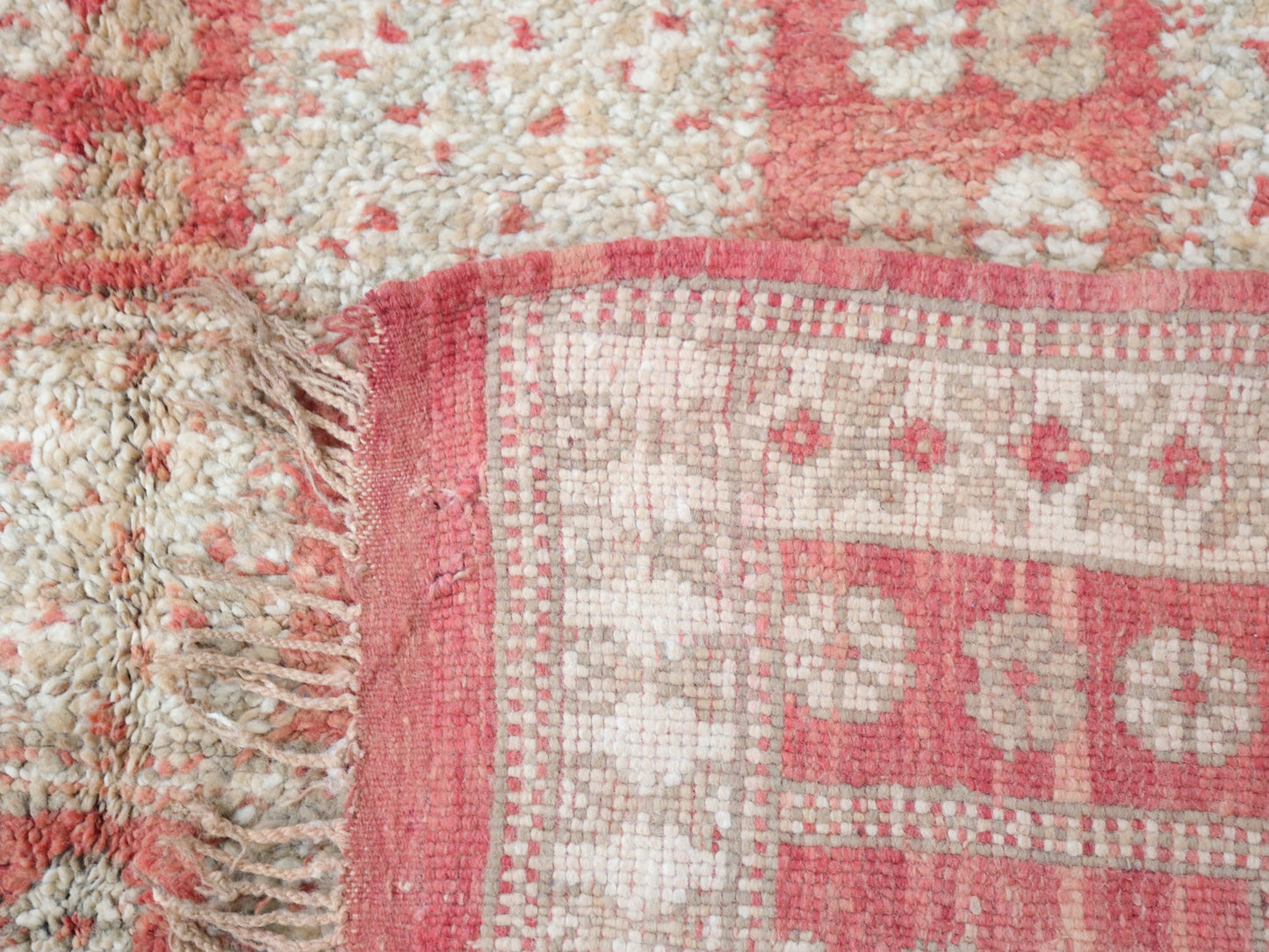 Ifri Vintage Moroccan Rug 5'9" x 7'6"