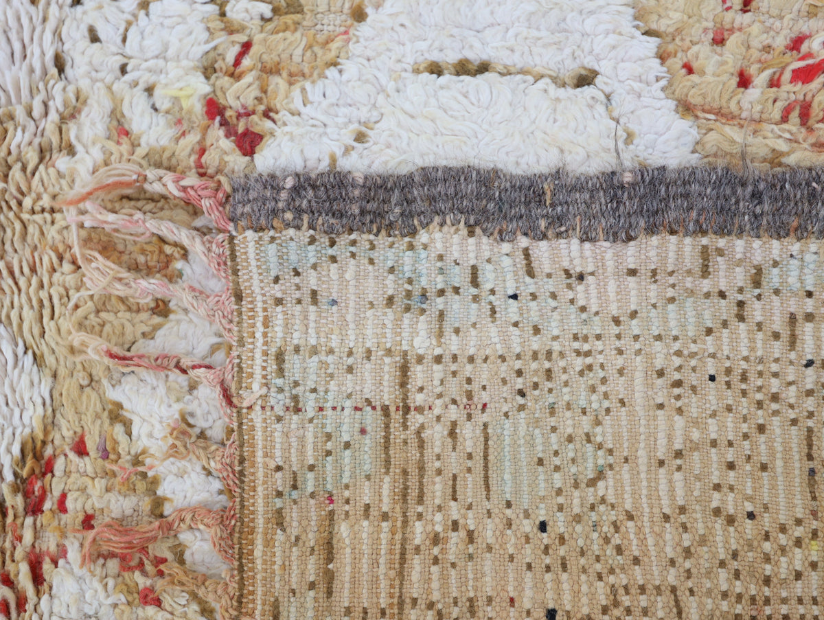Tizlit Vintage Moroccan Rug 5'8" x 9'9"