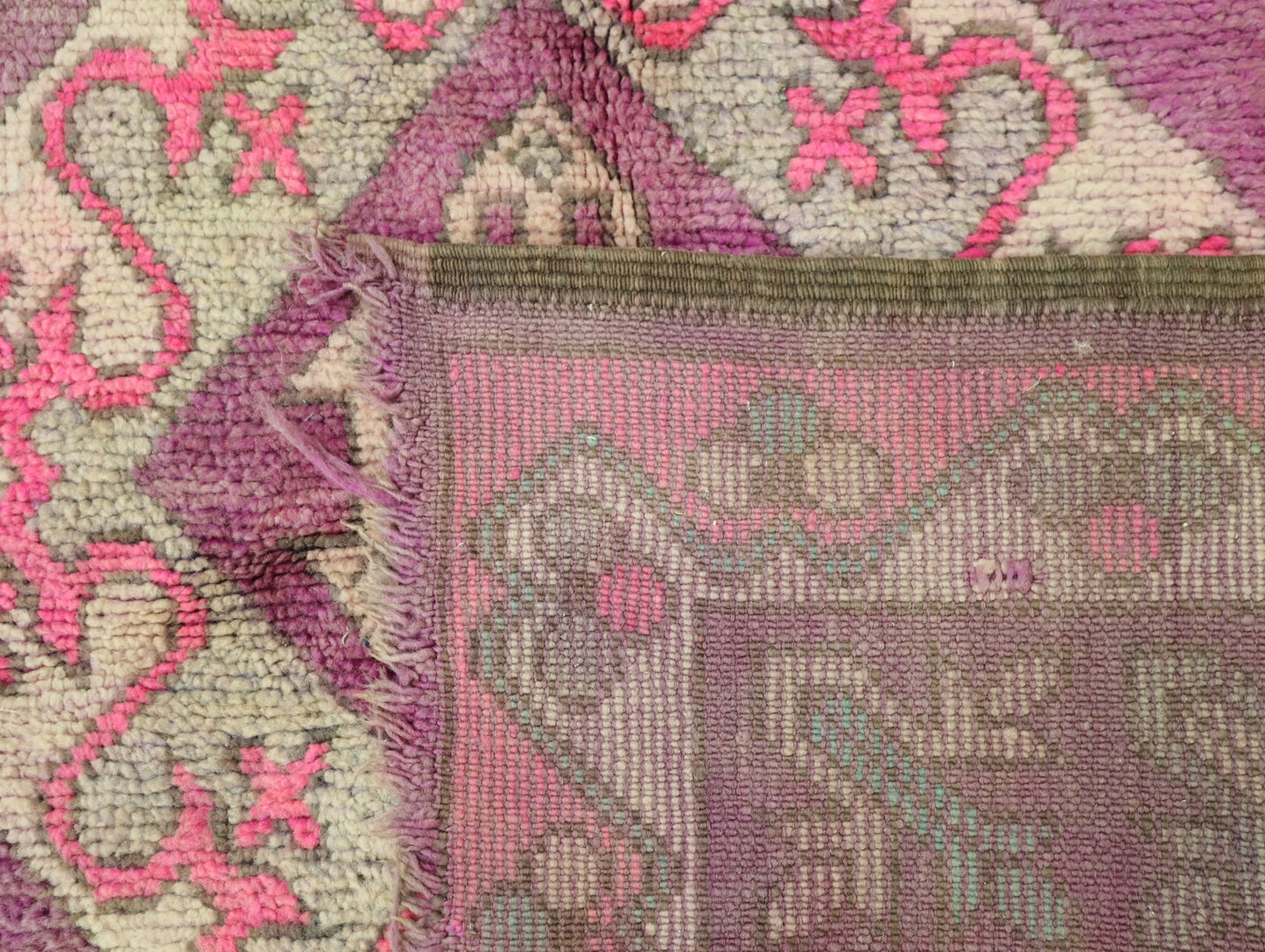 Azimdar Vintage Moroccan Rug 4,8" x 7,4"