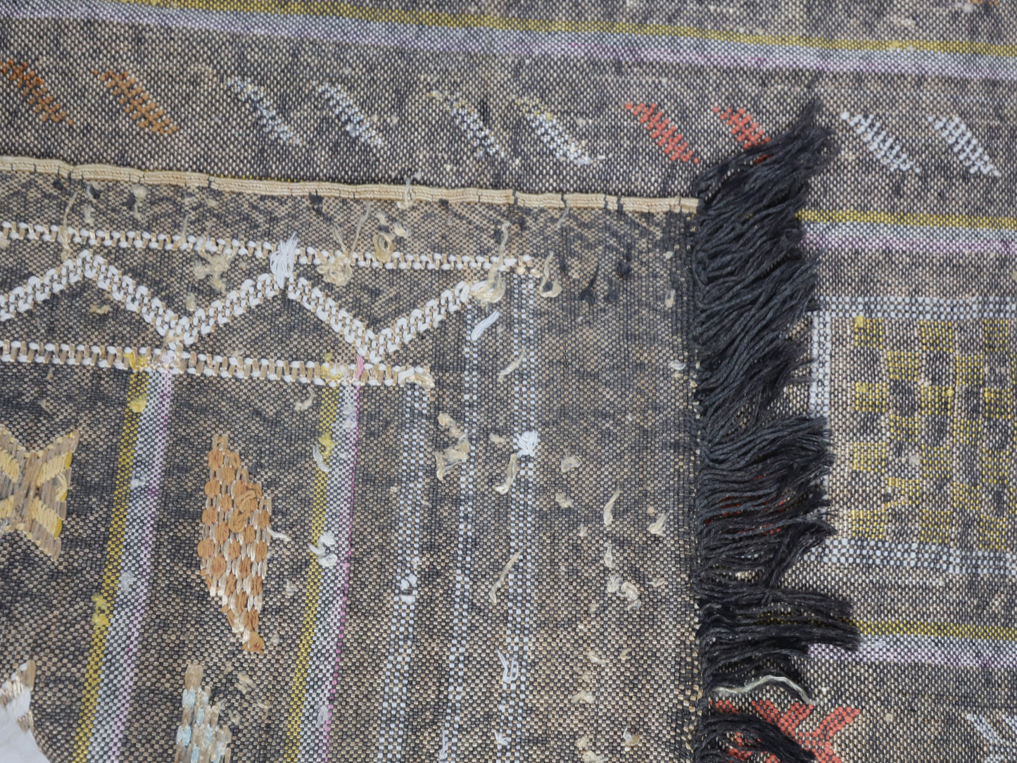 Mayus Cactus Silk Rug 3'0" X 4'7"