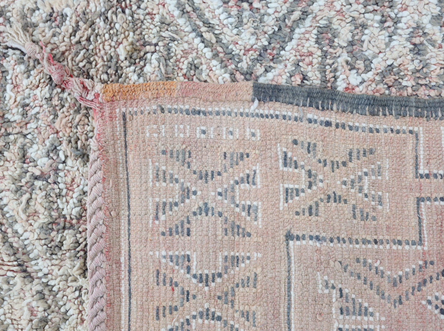 Izlan Vintage Moroccan Rug 6'6" x 11'2"
