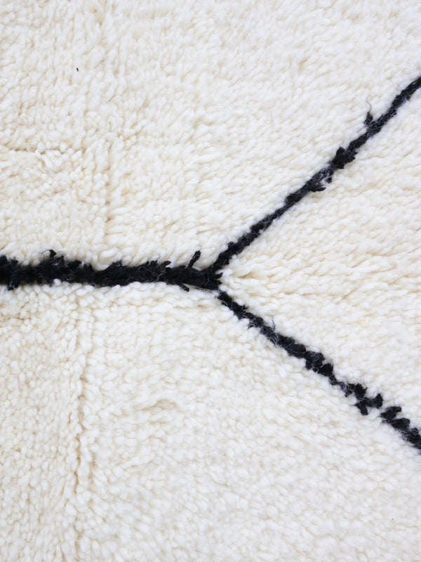Tahidoust Beni Ourain Rug