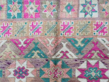 Ameghnas Vintage Moroccan Rug 6'4" x9'2"