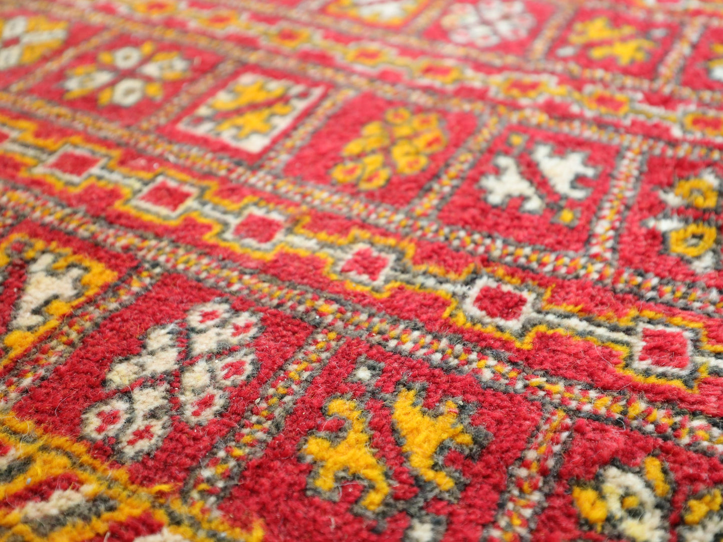 Tarikwa Vintage Moroccan Rug 5'9" x 11'3"