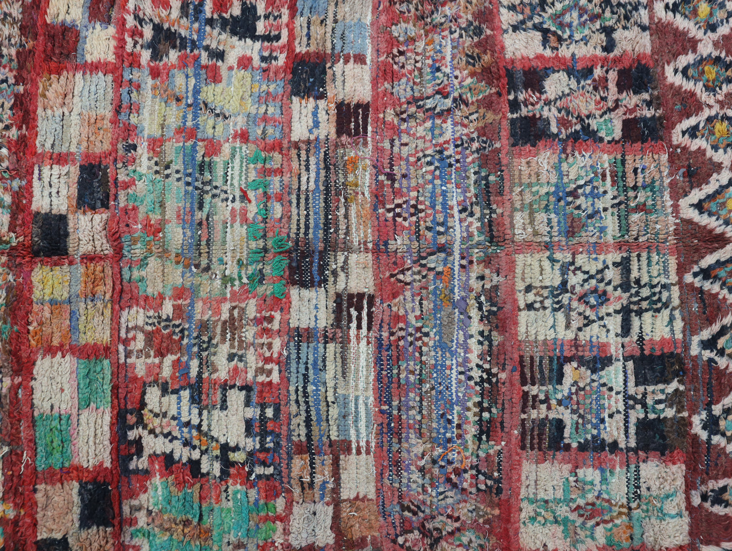 Tanegmit Moroccan Rug 5'3" x 9'2"