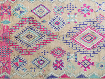 Tazult Vintage Moroccan Rug 5'8" x 10'7"