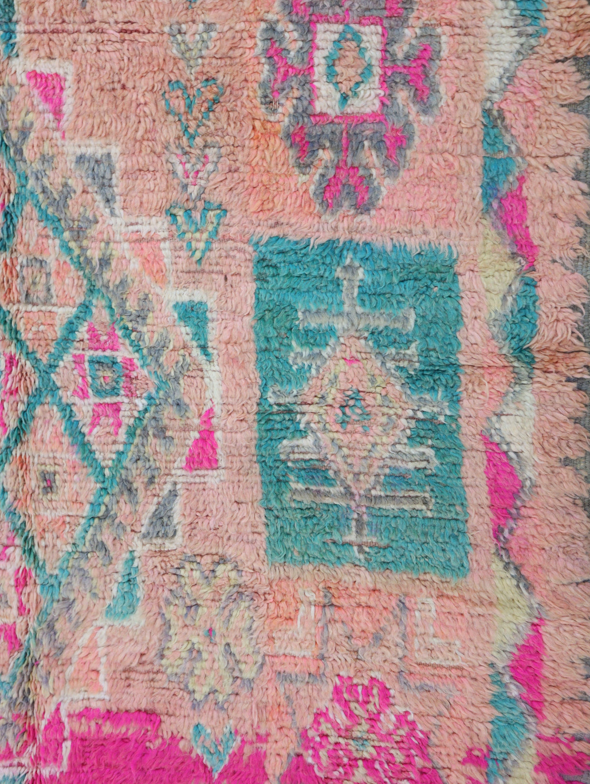 Amalu Vintage Moroccan Rug 5'7" x 11'8"