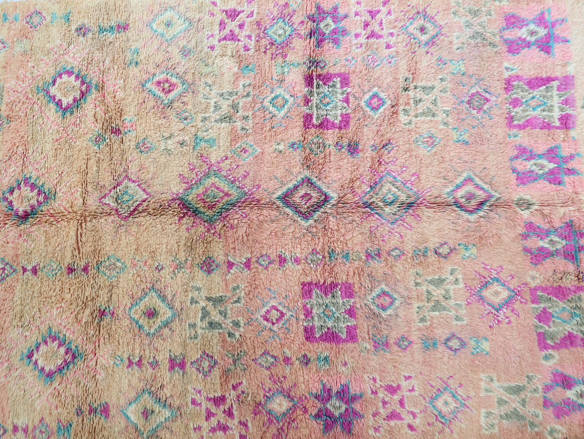 Izem Vintage Moroccan Rug 5'9" x 10'8"