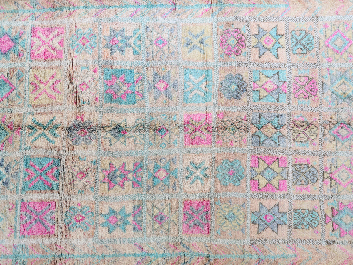 Tawenza Vintage Moroccan Rug 6'1" x 11'2"