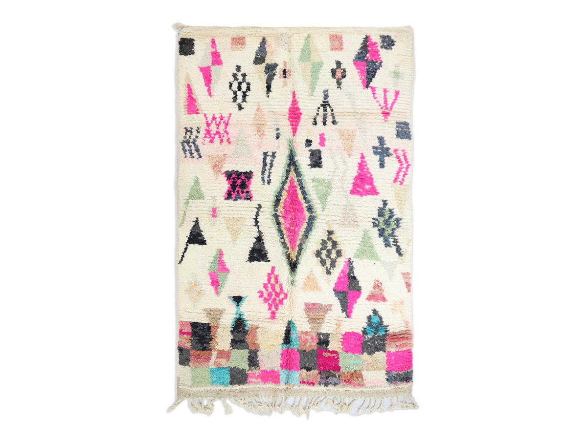 Mazigh Moroccan Rug 4'9" x 8'2"