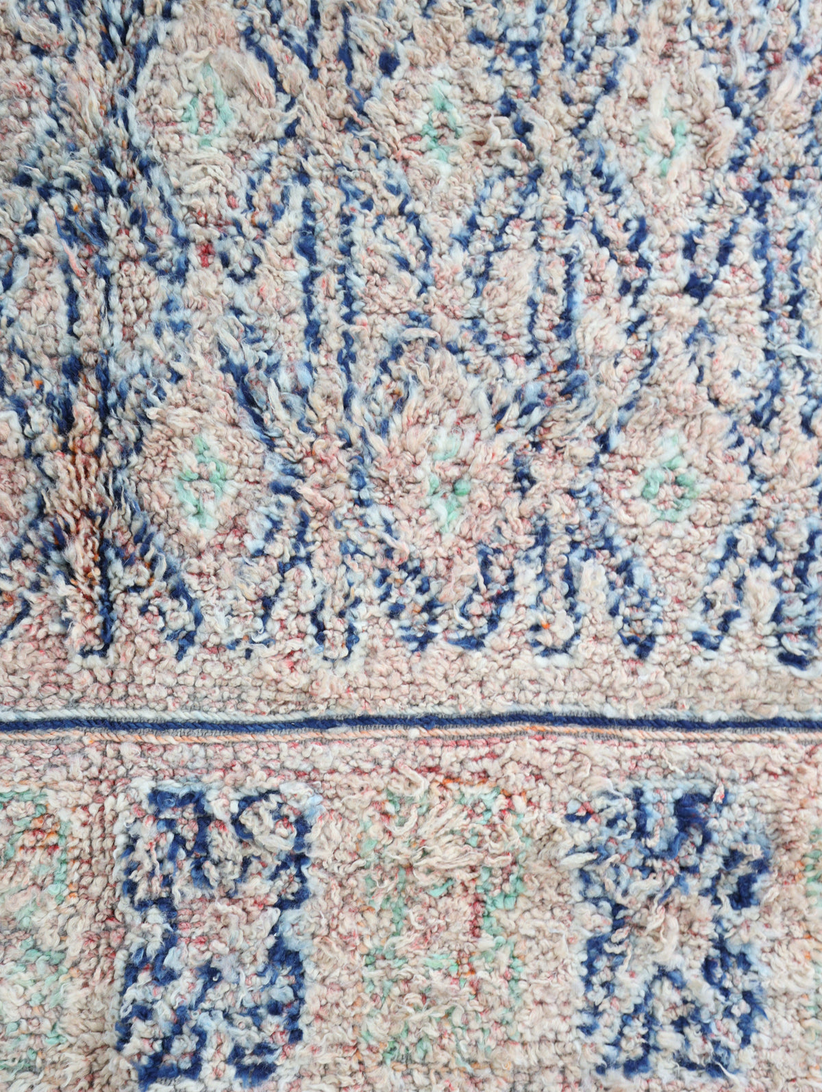 Sulas Vintage Moroccan Rug 6'7" x 10'5"