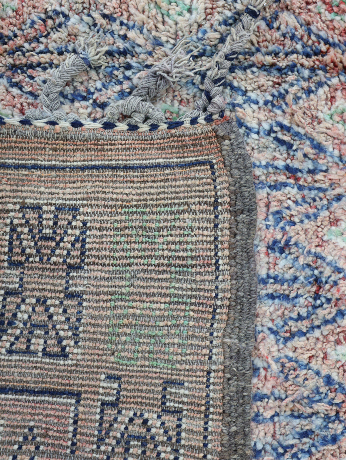 Sulas Vintage Moroccan Rug 6'7" x 10'5"