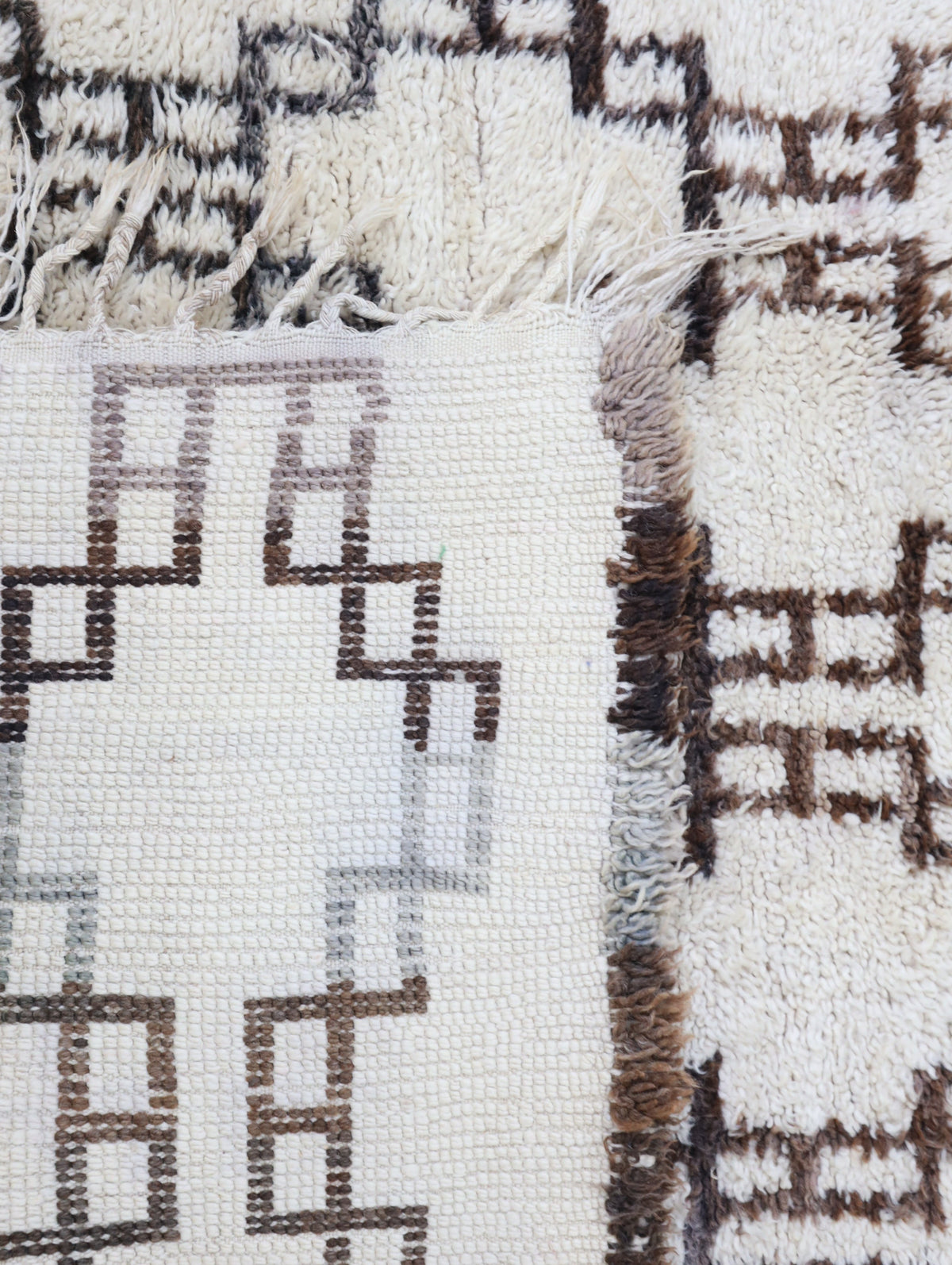 Tarikwa Vintage Moroccan Rug  6'4" x 11'1"