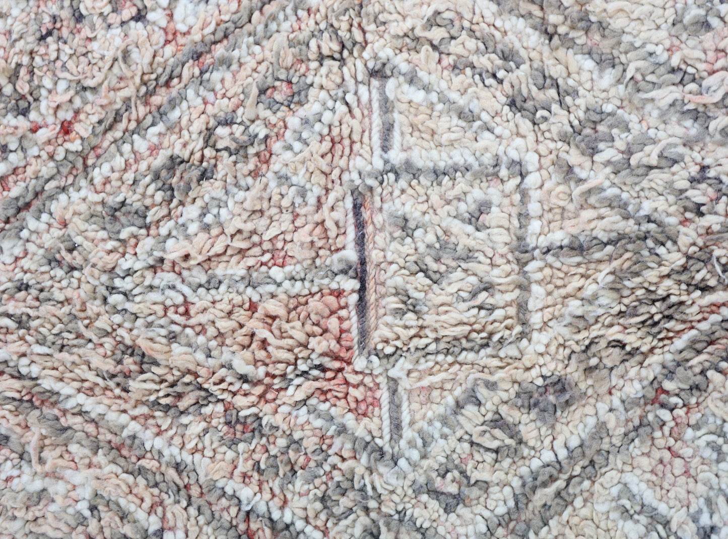 Izlan Vintage Moroccan Rug 6'6" x 11'2"