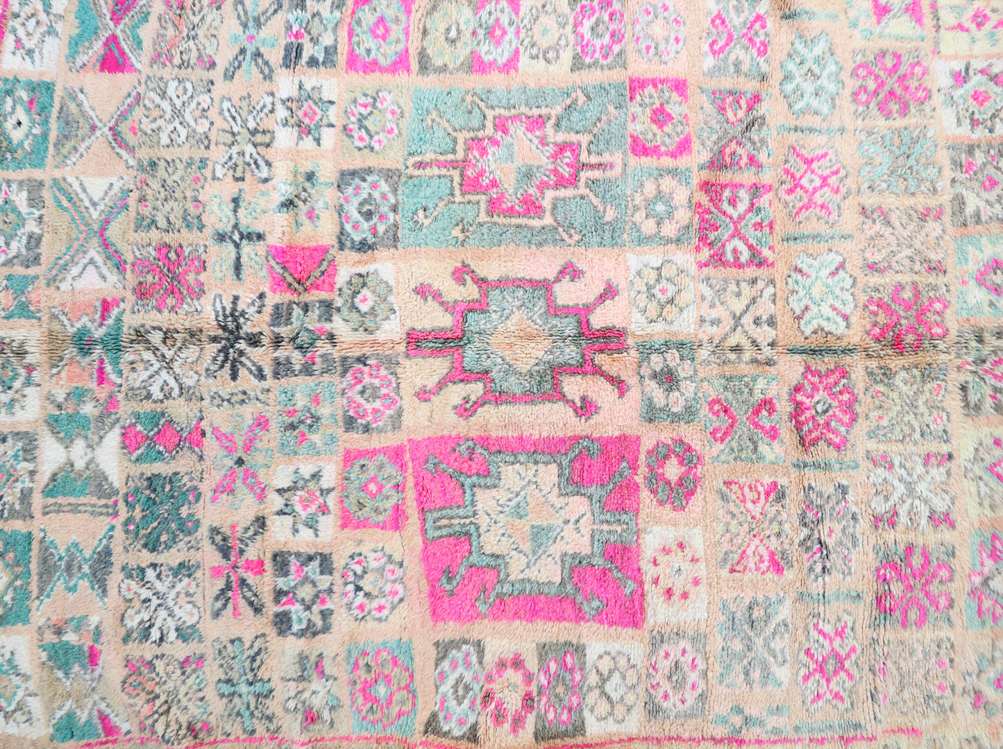 Nirou Vintage Moroccan Rug 6'4" x 9'0"