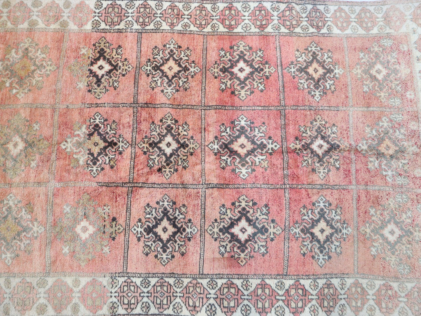 Salsa Vintage Moroccan Rug 5'8" x 9'5"