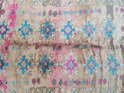 Aksel Vintage Moroccan Rug 5'9" x 8'3"