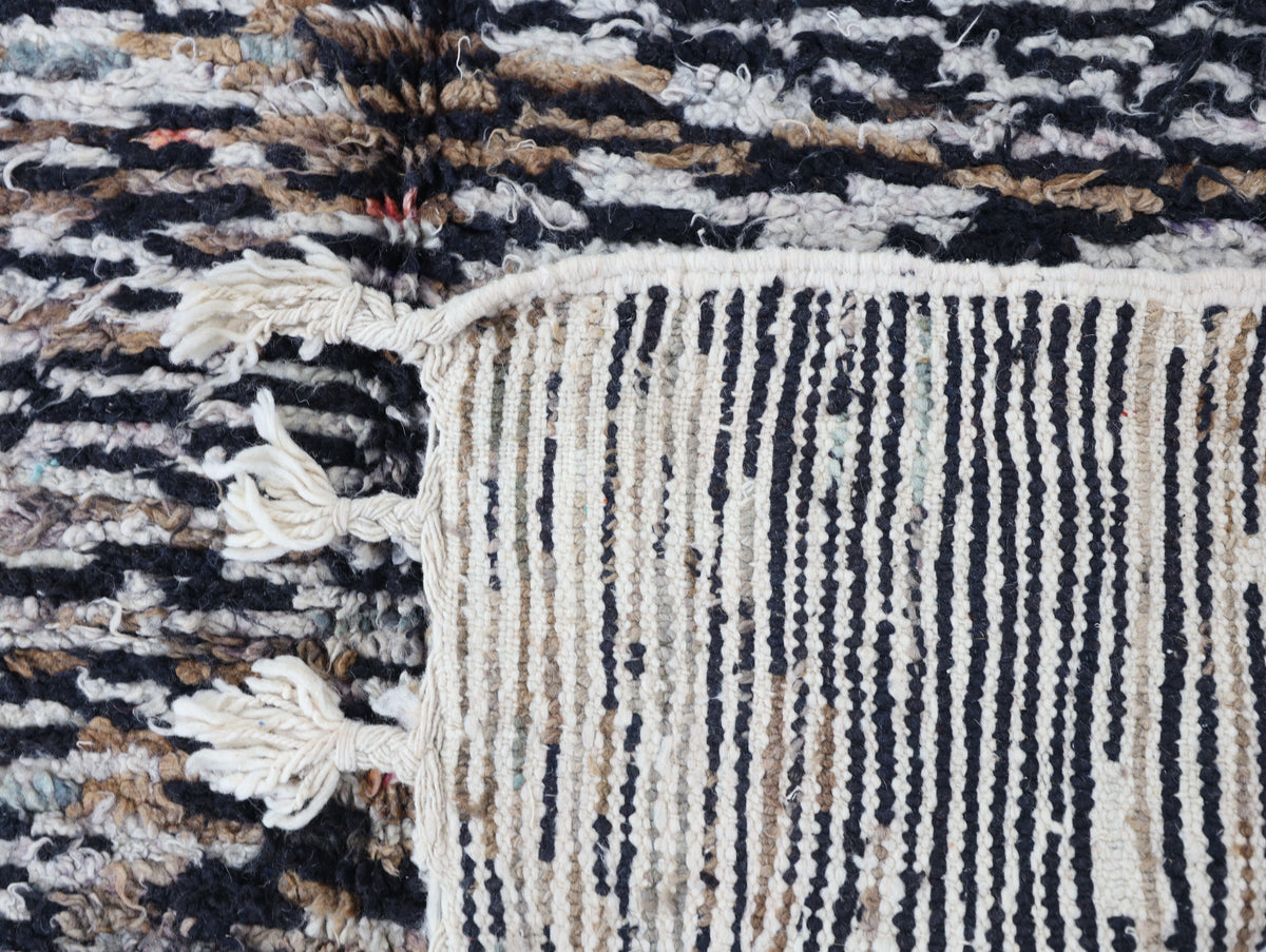 Ayyur Moroccan Rug 4'9" x 8'1"