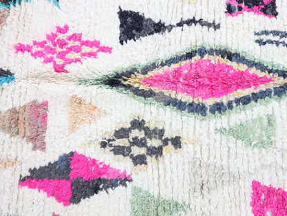 Mazigh Moroccan Rug 4'9" x 8'2"