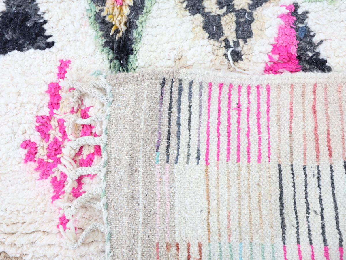 Mazigh Moroccan Rug 4'9" x 8'2"
