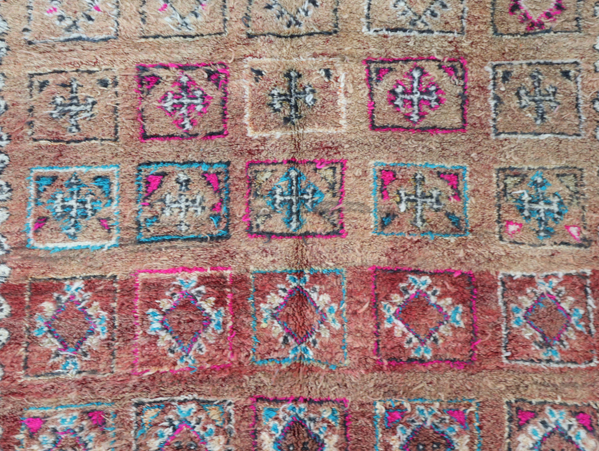 Taburt Vintage Moroccan Rug 5'9" x 12'5"