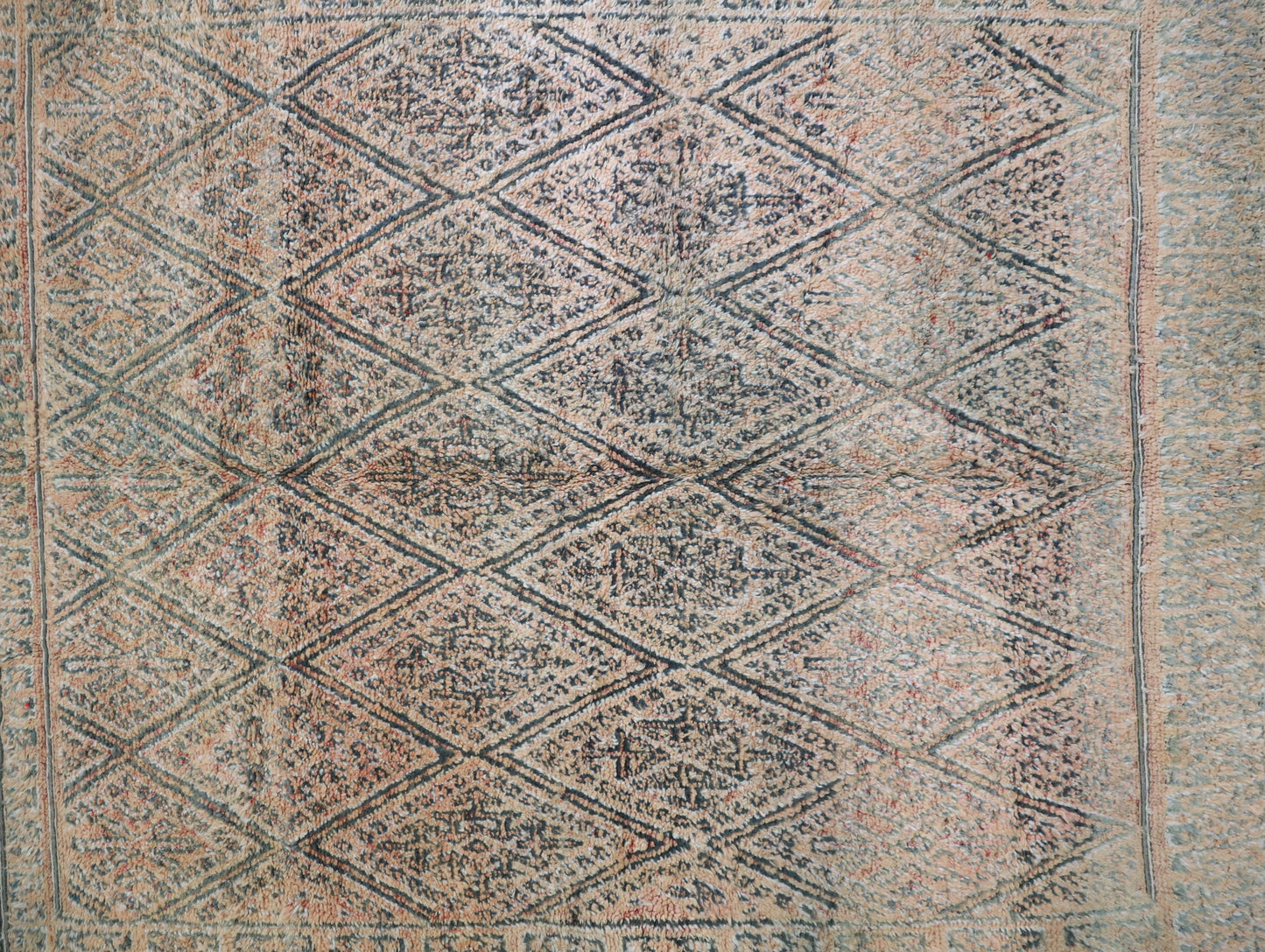 Taziri Vintage Moroccan Rug  6'8" x8'3"