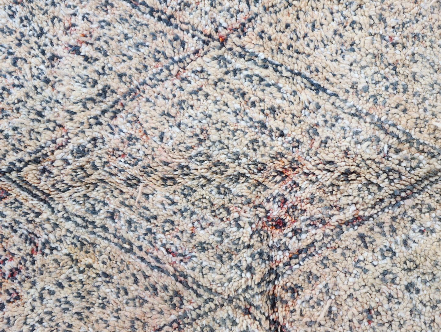 Aitour Vintage Moroccan Rug 6'9" x 7'9"