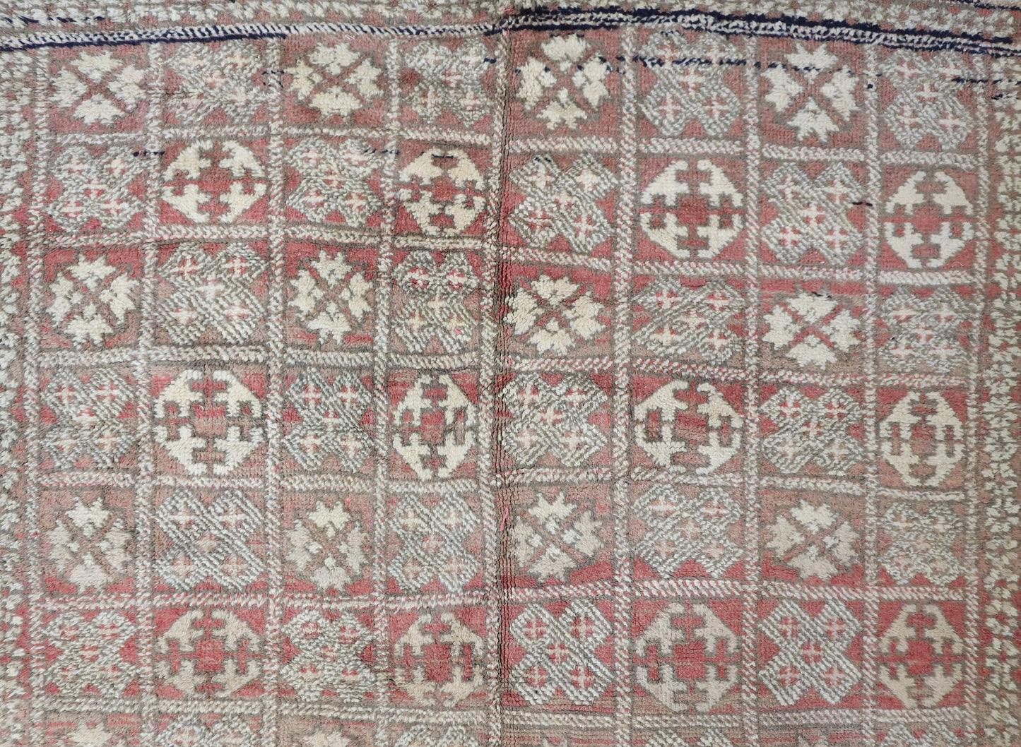 Qazia Vintage Moroccan Rug 5'9" x 9'6"