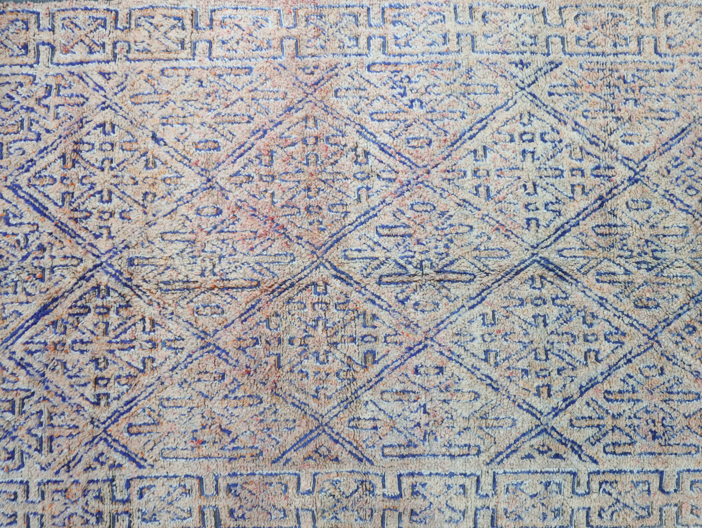 Awtiyur Vintage Moroccan Rug 6'2" x11'3"