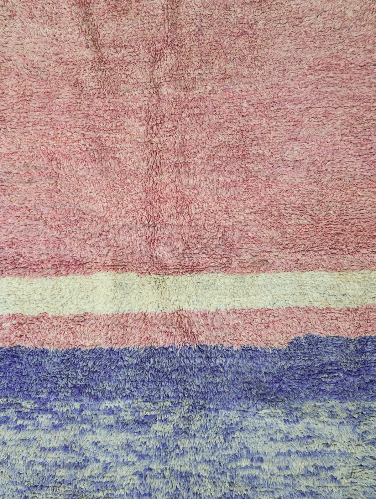 Akalin  BOUJAAD RUG 4'1" x 5'6"