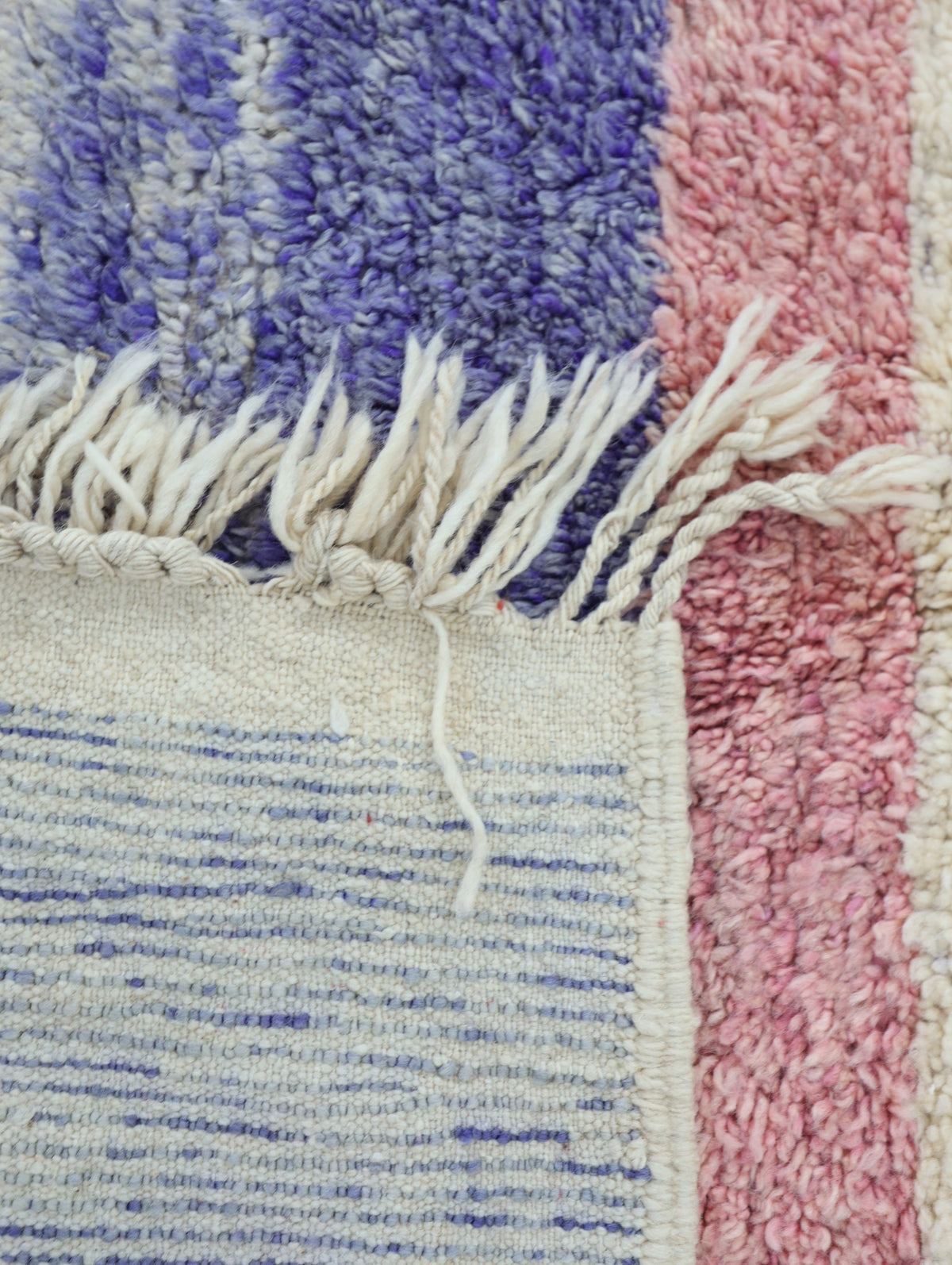Akalin  BOUJAAD RUG 4'1" x 5'6"