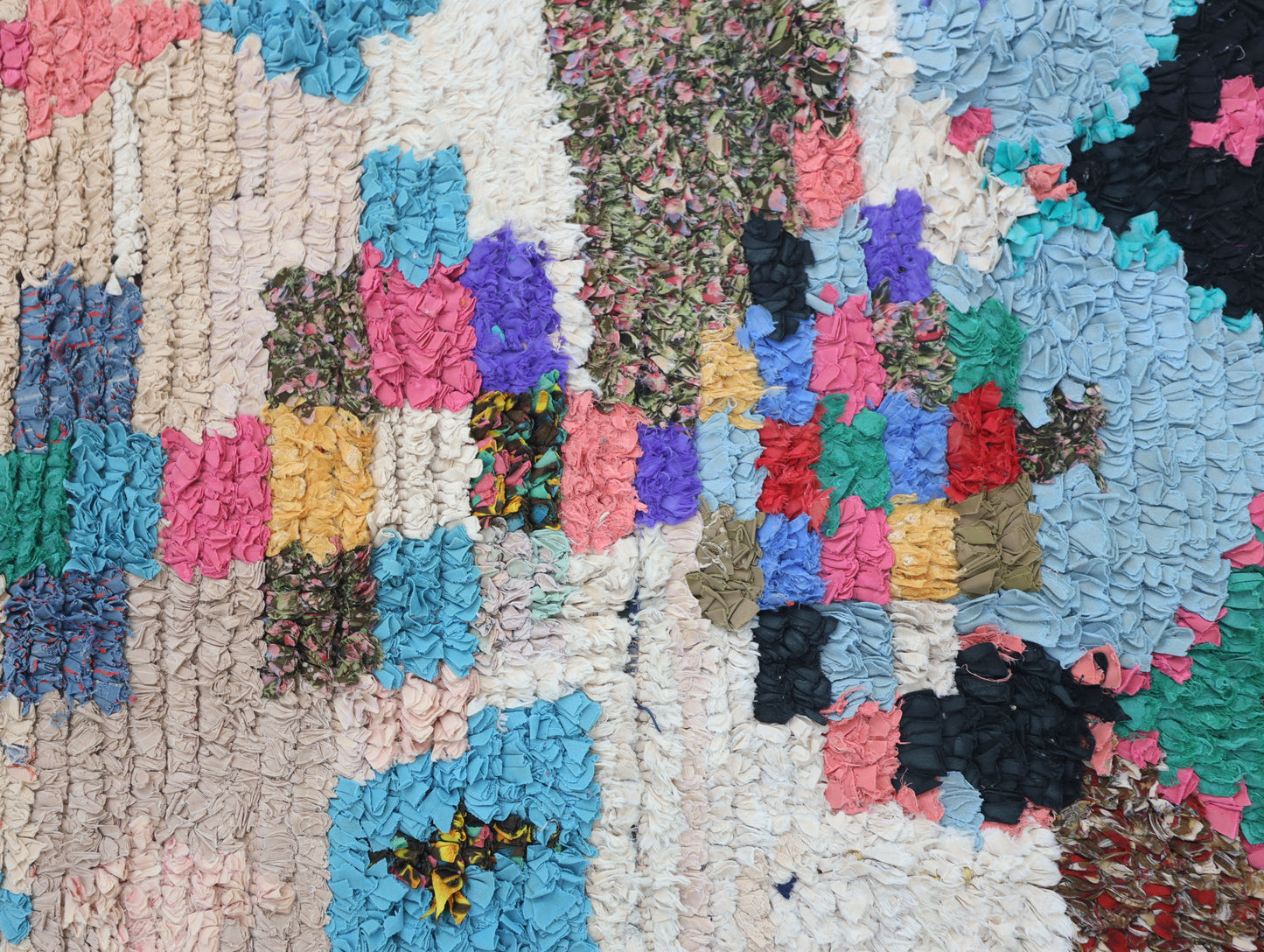 Adan Moroccan Rug 3'5" x 6'5"