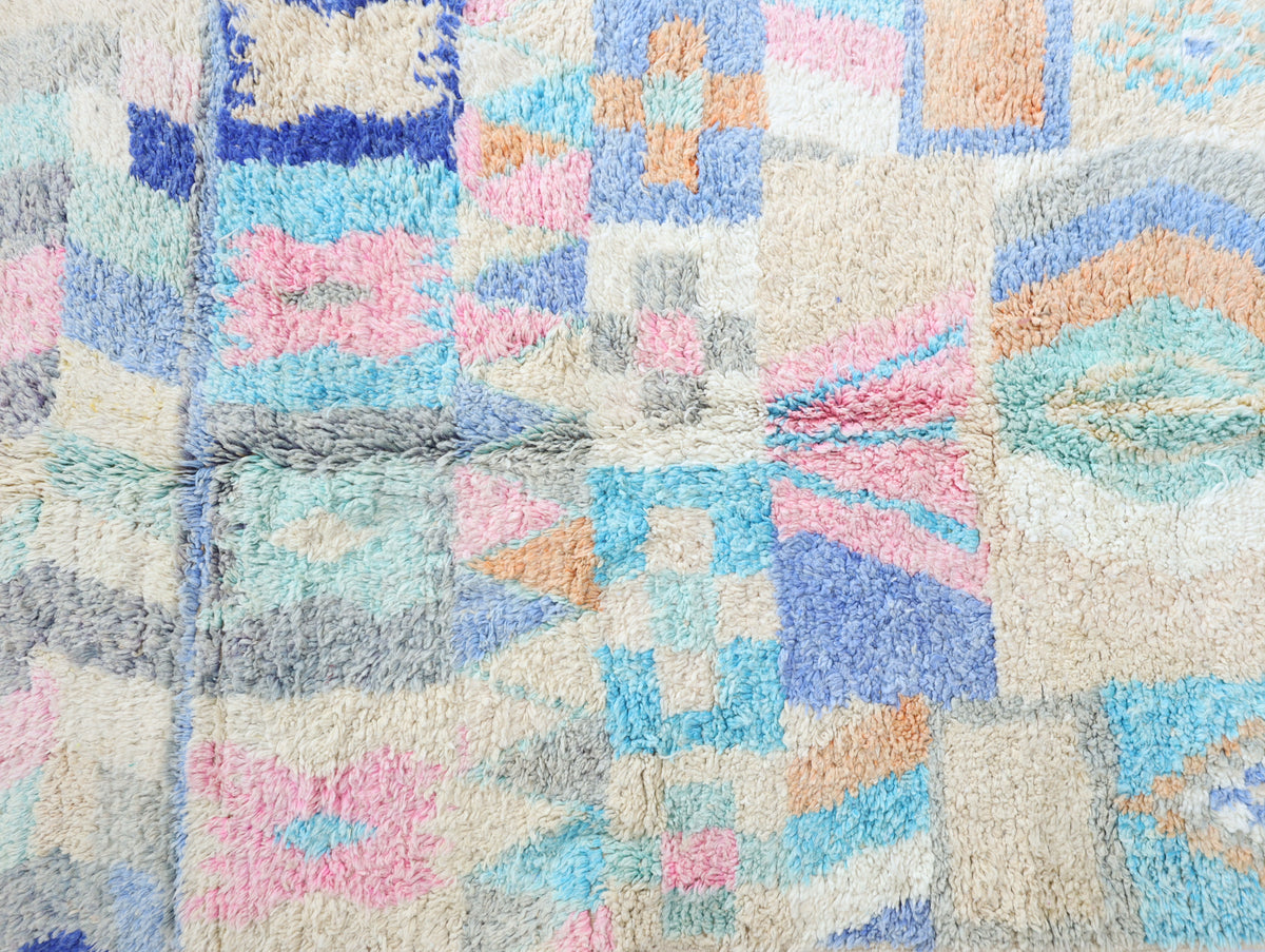 Tazrart Moroccan Rug 5'2" x 7'9"