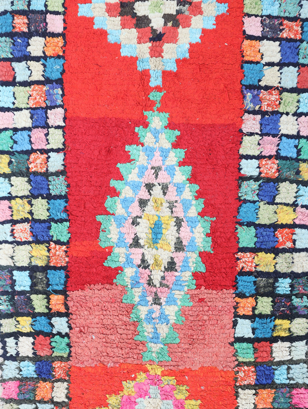 Izîl Boucherouite Rug 3'5" x 6'6"