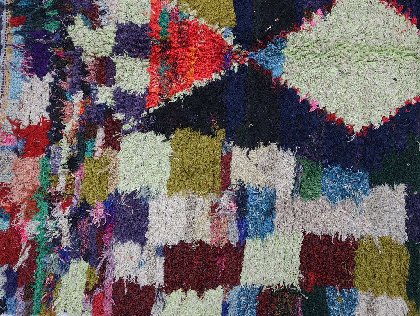 Aylan Moroccan Rug 4'2" x 7'0"