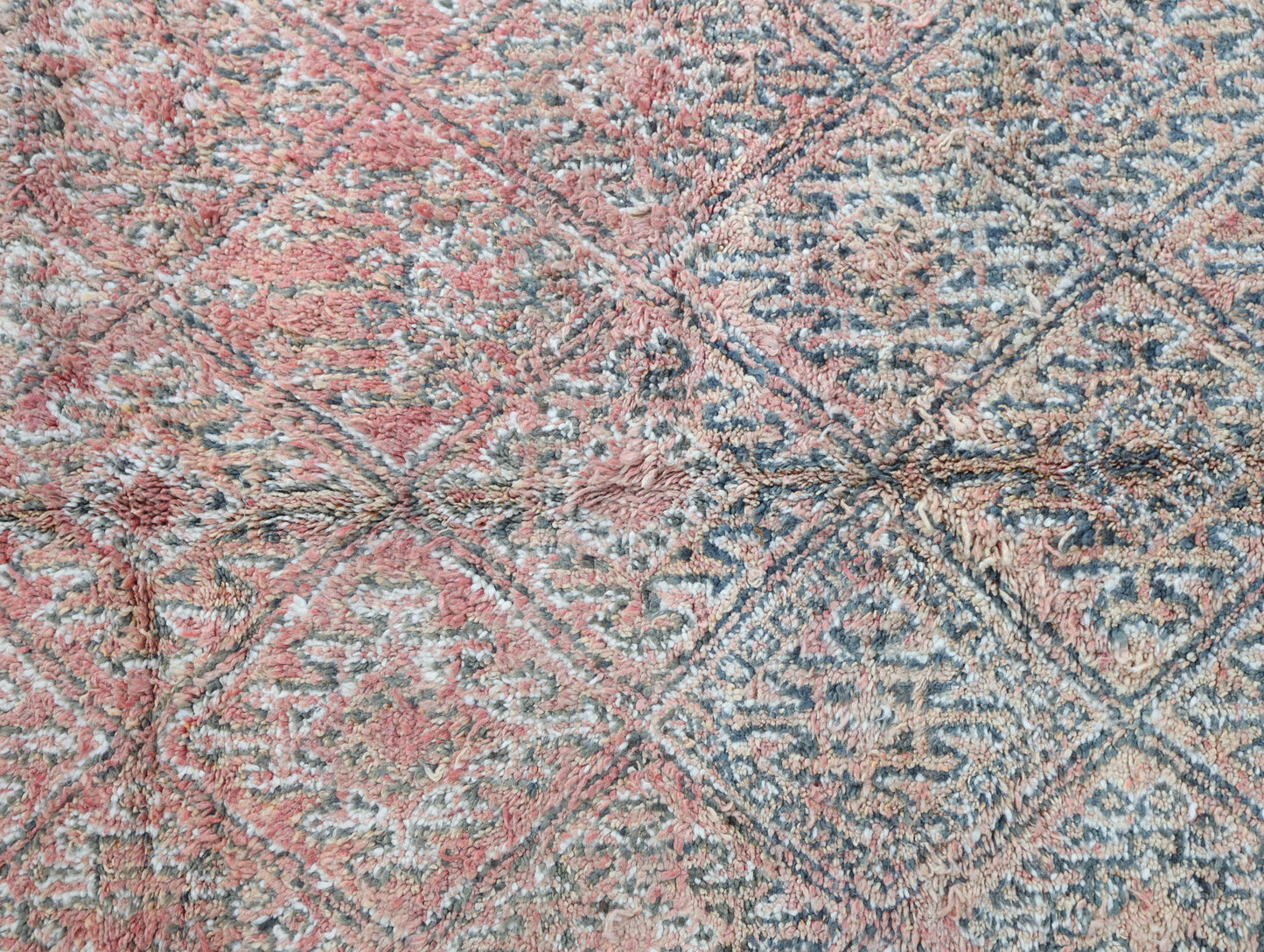 Gumira Vintage Moroccan Rug 6'0" x 9'6"