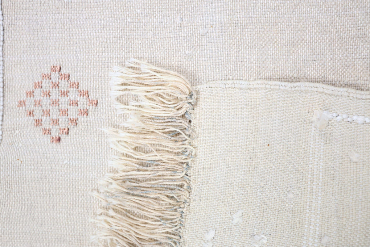 Nelya Cactus Silk Rug 1'4" X 3'1"