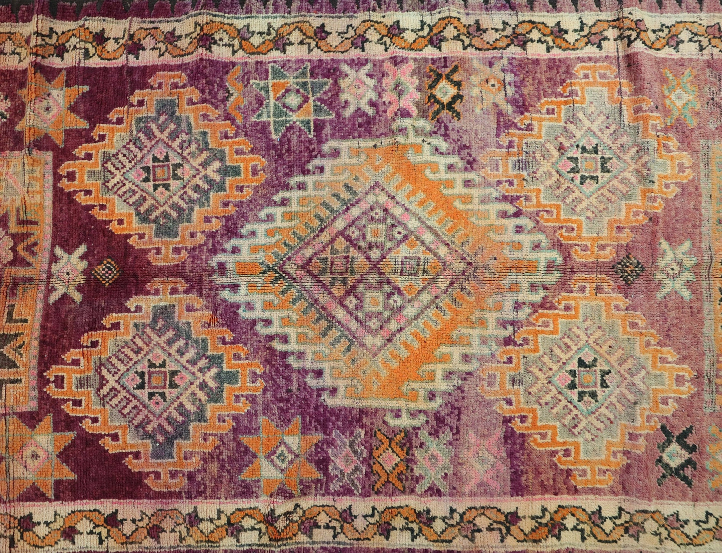 Amussu Vintage Moroccan Rug 5'2" x 11'4"